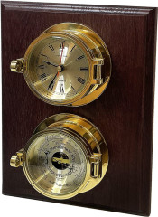 Часы настенные с барометром