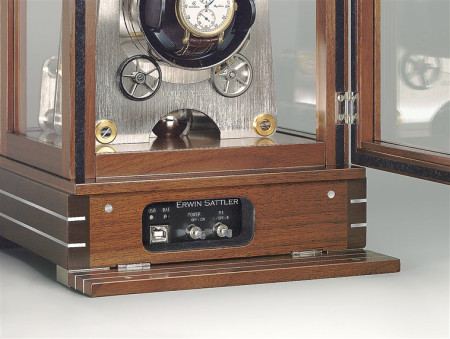 ROTALIS II WALNUT (F-0049801) Шкатулка для часов с автоподзаводом Erwin Sattler
