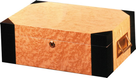 VG 50682 (F-0043990) Хьюмидор Woodmax